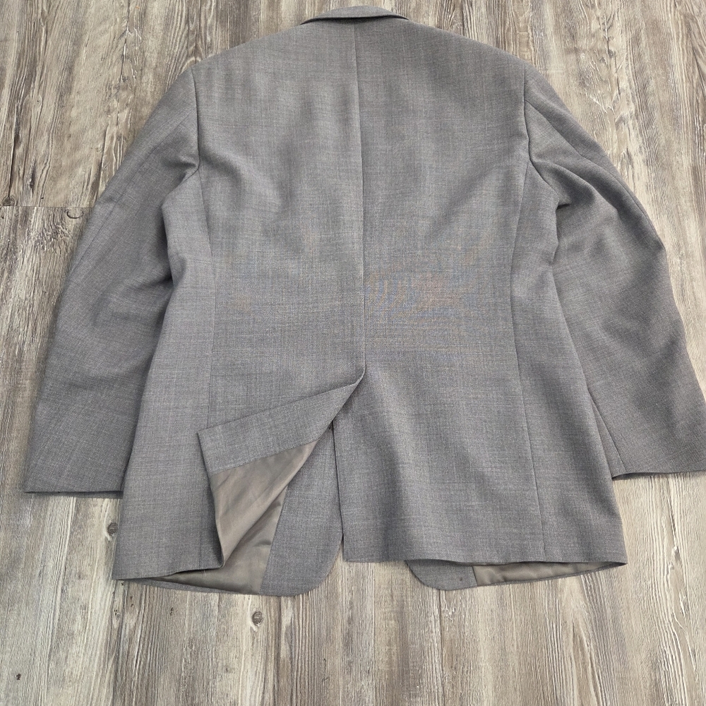 Palm Beach Men’s 42S Gray Blazer – 2 Button Classic Fit – Single Vent – Made in - Picture 3 of 12